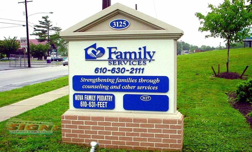 Family-Services--Monument-Sign.jpg